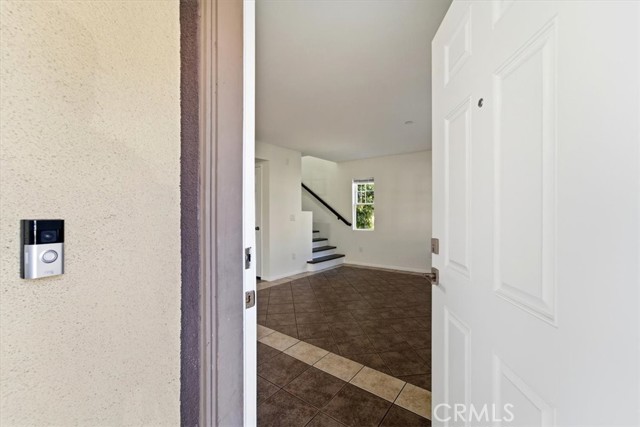 Detail Gallery Image 3 of 33 For 15150 Rayen St, North Hills,  CA 91343 - 3 Beds | 3 Baths