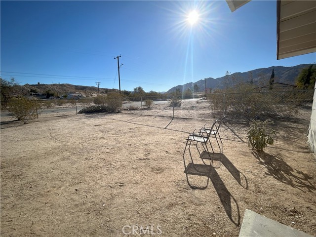 Detail Gallery Image 7 of 7 For 6546 Rose Ellen Ave, Twentynine Palms,  CA 92277 - 2 Beds | 1 Baths