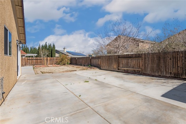 Detail Gallery Image 34 of 38 For 13293 Spicewood Ct, Victorville,  CA 92392 - 4 Beds | 2 Baths