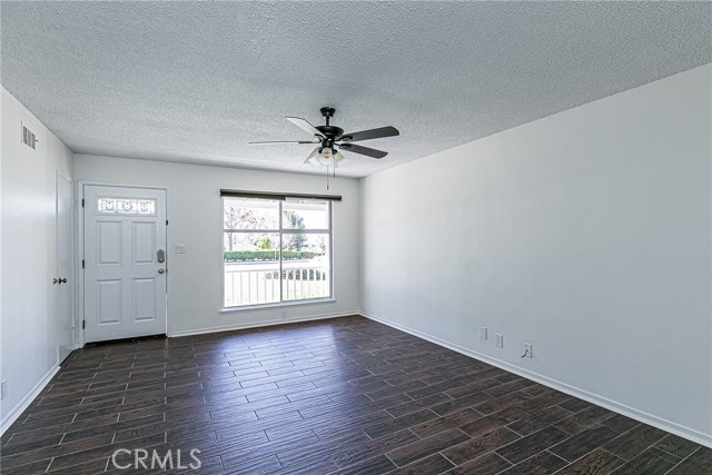 Detail Gallery Image 8 of 30 For 5432 Orcutt, Santa Maria,  CA 93455 - 3 Beds | 2 Baths