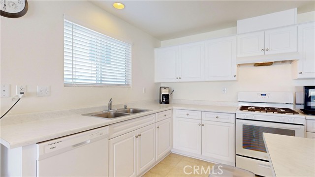 Detail Gallery Image 12 of 75 For 14458 Sweetgrass Pl, Victorville,  CA 92394 - 3 Beds | 2 Baths