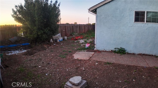 Detail Gallery Image 15 of 32 For 2719 Xavier, East Palo Alto,  CA 94303 - 7 Beds | 4 Baths