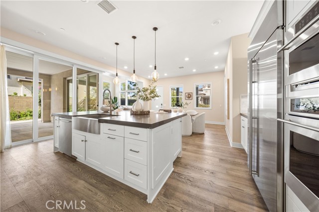 Detail Gallery Image 6 of 68 For 121 Pastel, Irvine,  CA 92618 - 4 Beds | 4/2 Baths