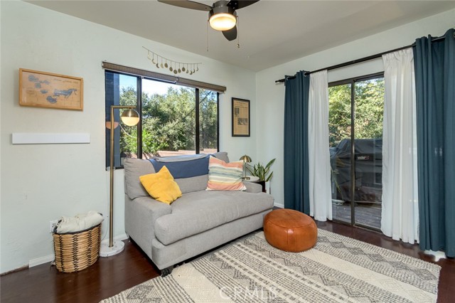 Detail Gallery Image 33 of 58 For 3932 Los Olivos Ln, La Crescenta,  CA 91214 - 4 Beds | 2 Baths