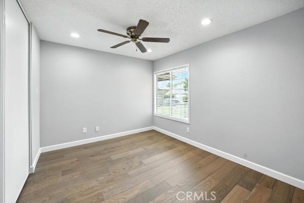 Detail Gallery Image 12 of 29 For 28620 Kathleen Ave, Saugus,  CA 91390 - 3 Beds | 2 Baths
