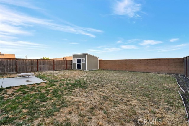 2032 Gatlin Court, Olivehurst CA: https://media.crmls.org/medias/eed48fbf-43a8-4102-90dc-f849fbf4ee0c.jpg