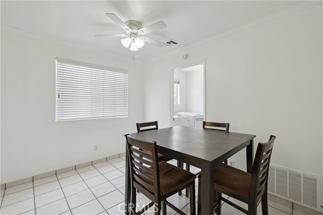 18627 Arminta Street, Reseda CA: https://media.crmls.org/medias/eed4b7c6-4de1-4a12-81f0-dda427f14148.jpg