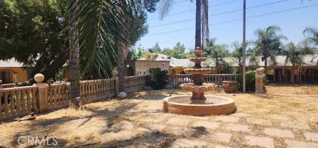 Detail Gallery Image 16 of 44 For 13573 Gladstone Ave, Sylmar,  CA 91342 - 3 Beds | 2/1 Baths