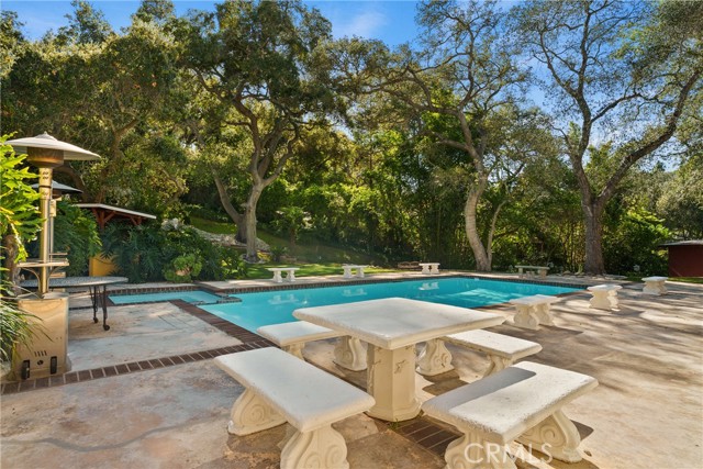 Detail Gallery Image 38 of 50 For 809 Highland Dr, La Canada Flintridge,  CA 91011 - 5 Beds | 5 Baths