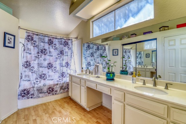 Detail Gallery Image 38 of 59 For 23959 Creekwood Dr, Moreno Valley,  CA 92557 - 4 Beds | 2/1 Baths