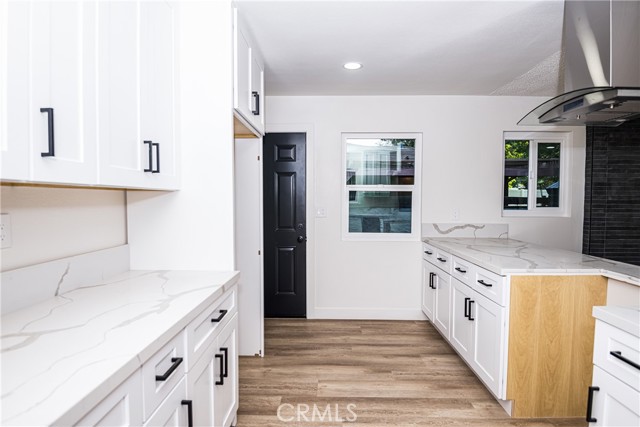 2983 N Alameda Avenue, San Bernardino CA: https://media.crmls.org/medias/eed70e76-c8e7-4eaa-9992-d09dbb9aee18.jpg