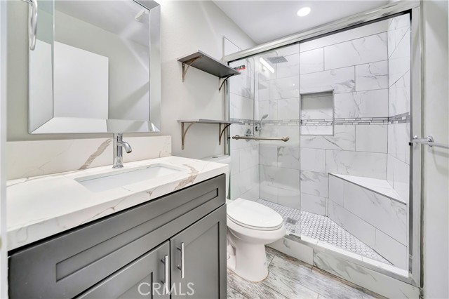 Detail Gallery Image 16 of 37 For 7035 Jon Allan Dr, North Hollywood,  CA 91605 - 3 Beds | 2 Baths