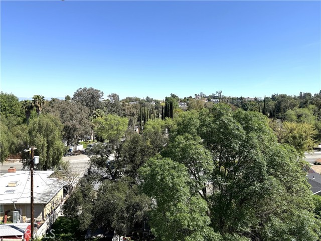 Detail Gallery Image 5 of 27 For 5156 Campo, Woodland Hills,  CA 91364 - 4 Beds | 4 Baths