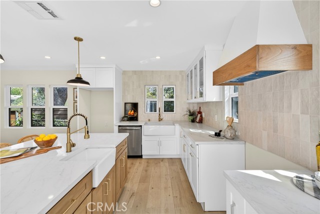 Detail Gallery Image 10 of 60 For 650 Marylind, Claremont,  CA 91711 - 6 Beds | 2/1 Baths