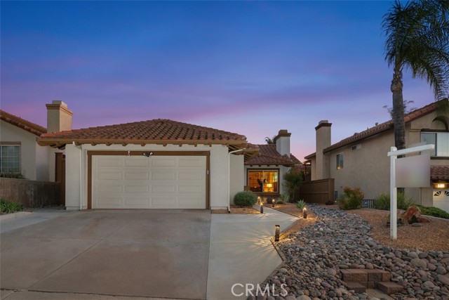 Detail Gallery Image 4 of 44 For 25047 Parkcrest Dr, Murrieta,  CA 92562 - 3 Beds | 2 Baths