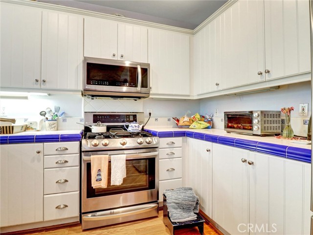 1800 Pacific Coast, Redondo Beach, California 90277, 3 Bedrooms Bedrooms, ,3 BathroomsBathrooms,Residential,For Sale,Pacific Coast,SB25189168