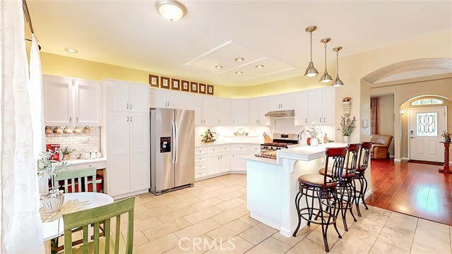 4350 Ferreira Ranch Drive, Turlock CA: https://media.crmls.org/medias/eed87cfa-cc8f-4a93-8d00-34ff9312cb6f.jpg