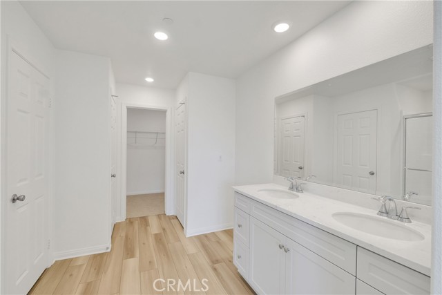 4009 E Coronado Privado, Ontario CA: https://media.crmls.org/medias/eed9380d-a8f4-4ce0-9520-67e48daa044d.jpg