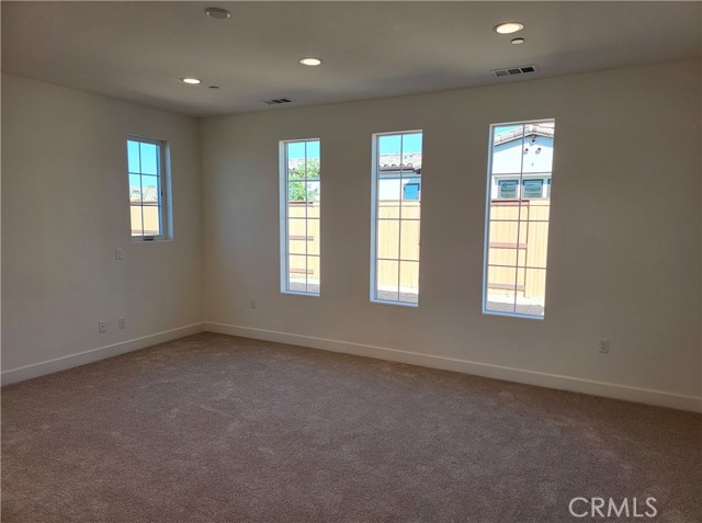 Detail Gallery Image 9 of 22 For 701 Manor Ln, Paso Robles,  CA 93446 - 4 Beds | 3 Baths