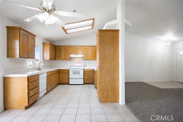 Detail Gallery Image 21 of 54 For 7147 Lennox Ave, Yucca Valley,  CA 92284 - 3 Beds | 2 Baths