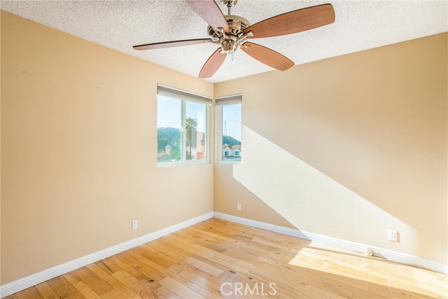 Detail Gallery Image 27 of 54 For 3061 Canyon Vista Dr, Colton,  CA 92324 - 4 Beds | 2/1 Baths