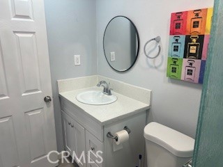 https://media.crmls.org/medias/eedafa71-a44d-46a2-bcf7-de35ab4adb94.jpg?preset=X-Large