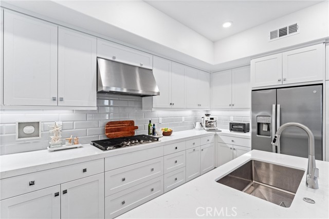 167 Sash, Irvine CA: https://media.crmls.org/medias/eedb894d-e921-4329-8c0a-5d93bbd8d8b9.jpg