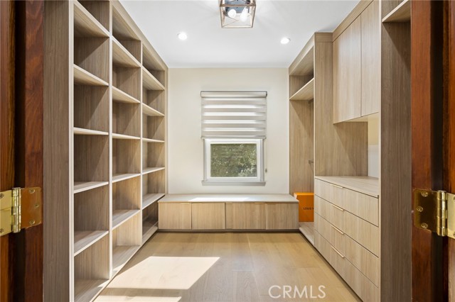 Detail Gallery Image 40 of 70 For 2065 E Altadena, Altadena,  CA 91001 - 7 Beds | 9 Baths