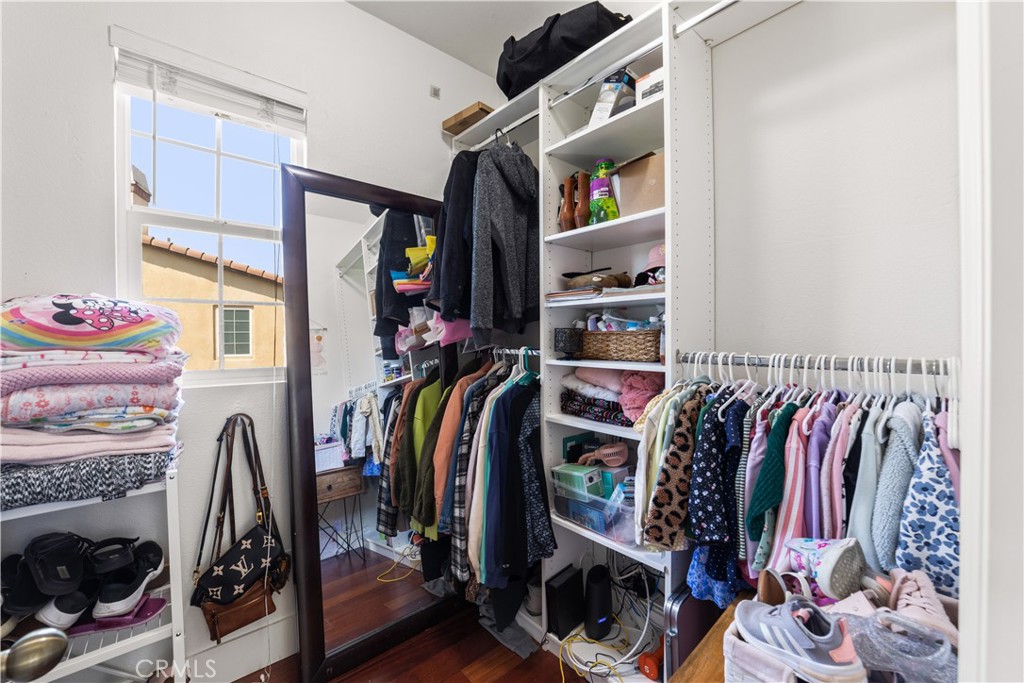 MLS #OC25181828 img 16