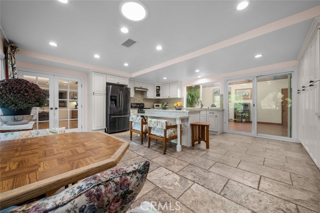 Detail Gallery Image 15 of 26 For 15574 Sorbonne St, –,  CA 91342 - 4 Beds | 2 Baths