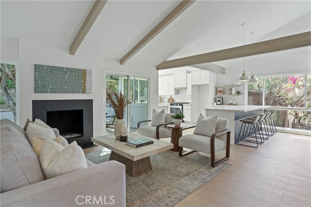 Detail Gallery Image 8 of 57 For 25702 Cervantes Ln, Mission Viejo,  CA 92691 - 4 Beds | 2 Baths