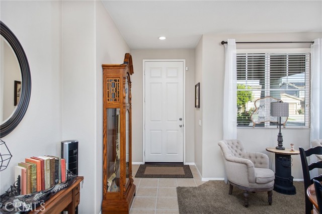 6347 Lyndsey Street, Eastvale CA: https://media.crmls.org/medias/eedc9455-e85d-4920-b2c9-f5449835f2f7.jpg