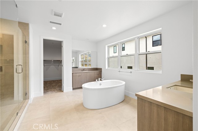 11914 N CHURCHILL WAY, Porter Ranch CA: https://media.crmls.org/medias/eedc968d-d064-4d83-8a6a-743a99d3309b.jpg