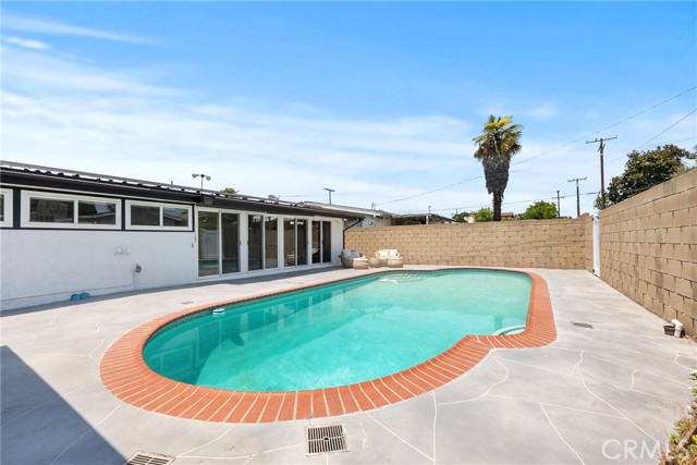 Detail Gallery Image 16 of 36 For 10824 Groveside Ave, Whittier,  CA 90603 - 4 Beds | 2 Baths