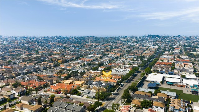 Detail Gallery Image 38 of 43 For 2018 Grant Ave a,  Redondo Beach,  CA 90278 - 4 Beds | 5 Baths