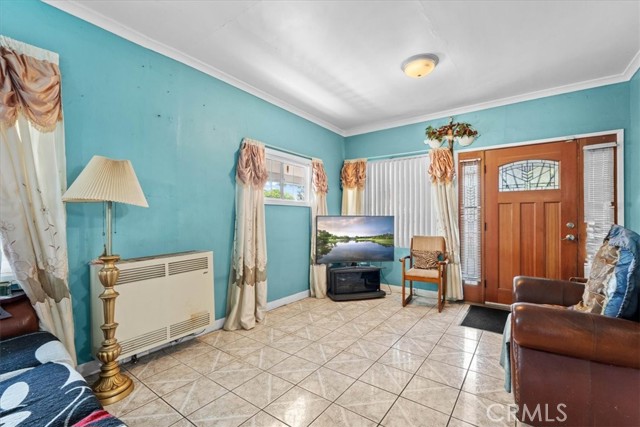 Detail Gallery Image 6 of 35 For 2823 E 6th, Los Angeles,  CA 90023 - 3 Beds | 2 Baths