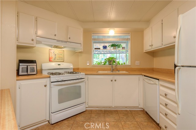Detail Gallery Image 10 of 31 For 307 Silver Hawk Pkwy, Oroville,  CA 95966 - 2 Beds | 2/1 Baths