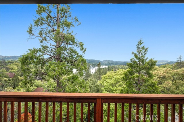 Detail Gallery Image 52 of 66 For 1258 Yosemite Dr, Lake Arrowhead,  CA 92352 - 5 Beds | 4 Baths