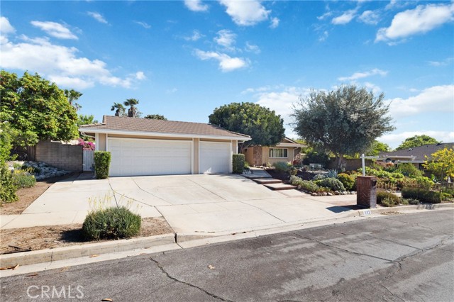 Detail Gallery Image 6 of 52 For 112 Nassau Pl, Claremont,  CA 91711 - 4 Beds | 2 Baths