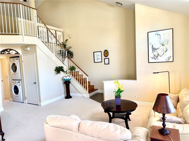 Detail Gallery Image 6 of 40 For 18110 Erik Ct #592,  Canyon Country,  CA 91387 - 2 Beds | 2 Baths