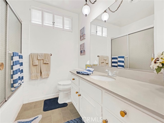 11122 Yolanda Avenue, Porter Ranch CA: https://media.crmls.org/medias/eee03b84-80d3-463e-81df-46b2a9ffd3ef.jpg