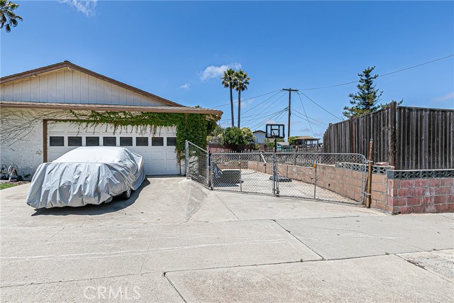 Detail Gallery Image 3 of 34 For 271 Ross Ln, Santa Maria,  CA 93455 - 3 Beds | 2 Baths
