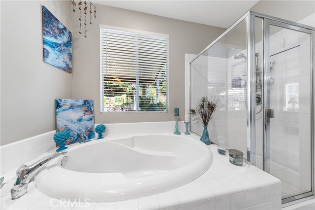 Detail Gallery Image 16 of 55 For 24050 Esmeralda Ct, Wildomar,  CA 92595 - 3 Beds | 3 Baths