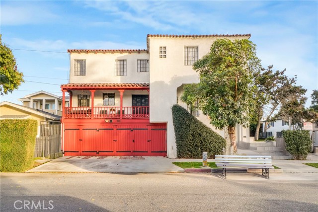 102 Bonito Avenue, Long Beach CA: https://media.crmls.org/medias/eee13a99-d722-483f-b66c-c46c920a08b3.jpg