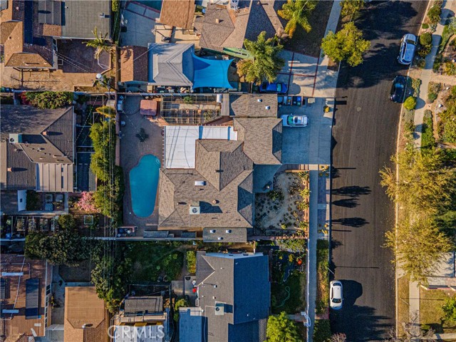 Detail Gallery Image 6 of 43 For 10909 Ruffner Ave, Granada Hills,  CA 91344 - 3 Beds | 2 Baths