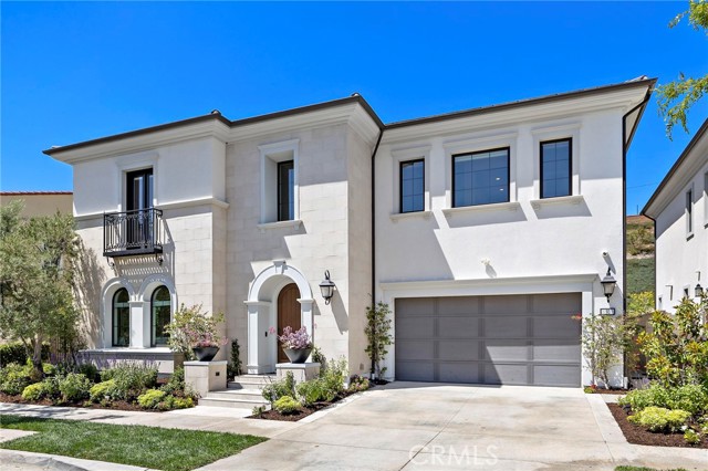 93 Interstellar, Irvine CA: https://media.crmls.org/medias/eee22ce5-644f-47b0-91e9-640728eff982.jpg