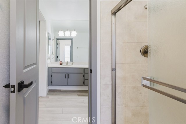 Detail Gallery Image 39 of 61 For 20055 Avenue of the Oaks #220,  Newhall,  CA 91321 - 3 Beds | 2 Baths