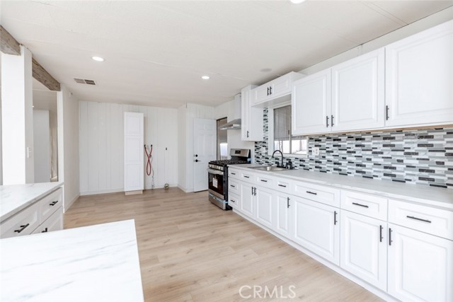 Detail Gallery Image 9 of 25 For 5700 Carbon Canyon Rd #120,  Brea,  CA 92823 - 4 Beds | 2 Baths