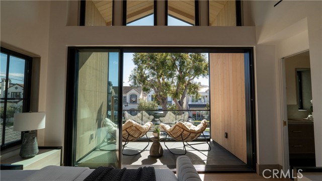 Detail Gallery Image 19 of 24 For 519 Narcissus Ave, Corona Del Mar,  CA 92625 - 3 Beds | 3 Baths