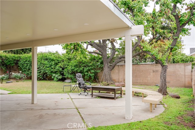 Detail Gallery Image 40 of 44 For 16840 Superior St, Northridge,  CA 91343 - 4 Beds | 3 Baths